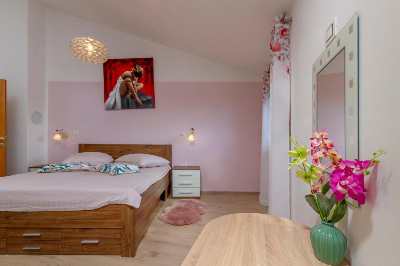 Magic Holiday Apartment Bale Kültér fotó